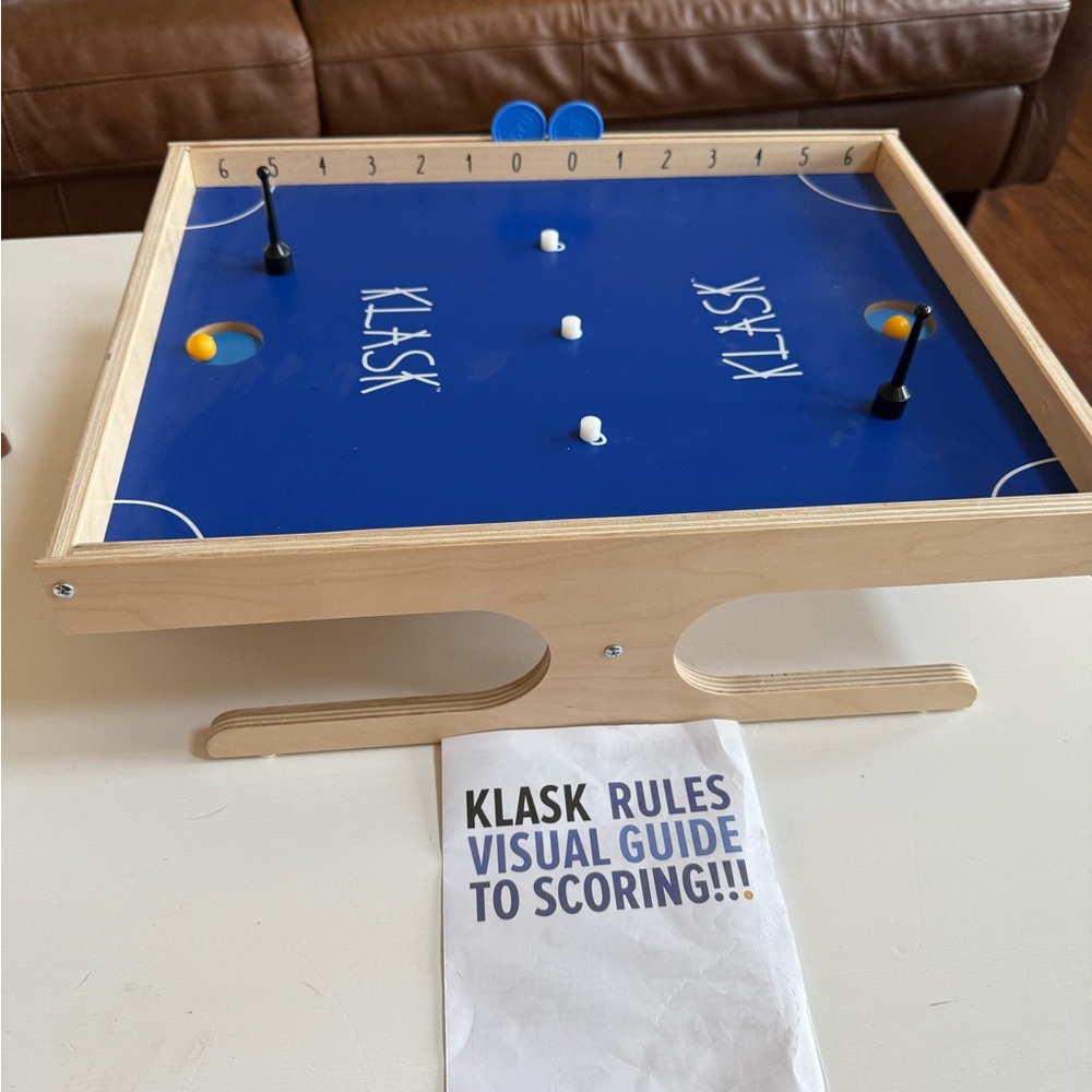 Klask game
